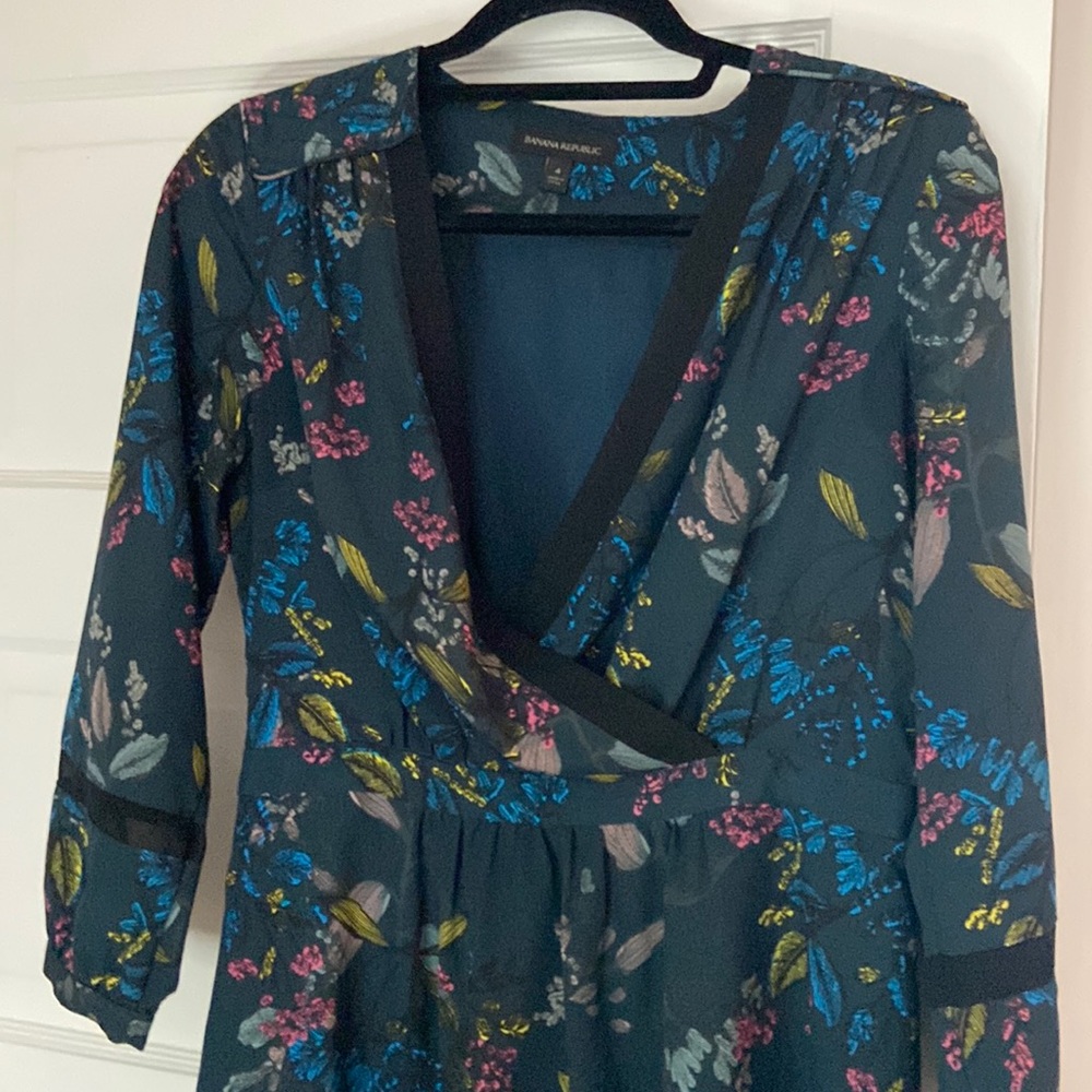 Navy floral Banana Republic dress size 4